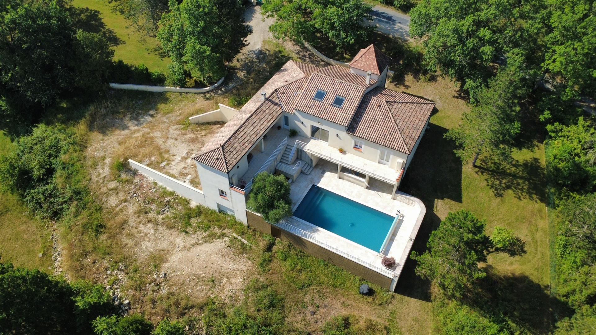 Maison à vendre, 146m², Mauroux