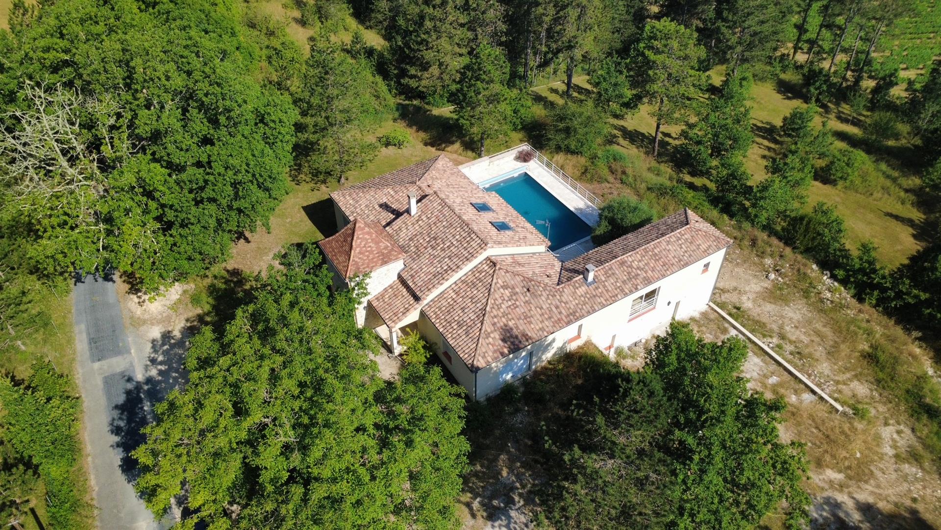 Maison à vendre, 146m², Mauroux