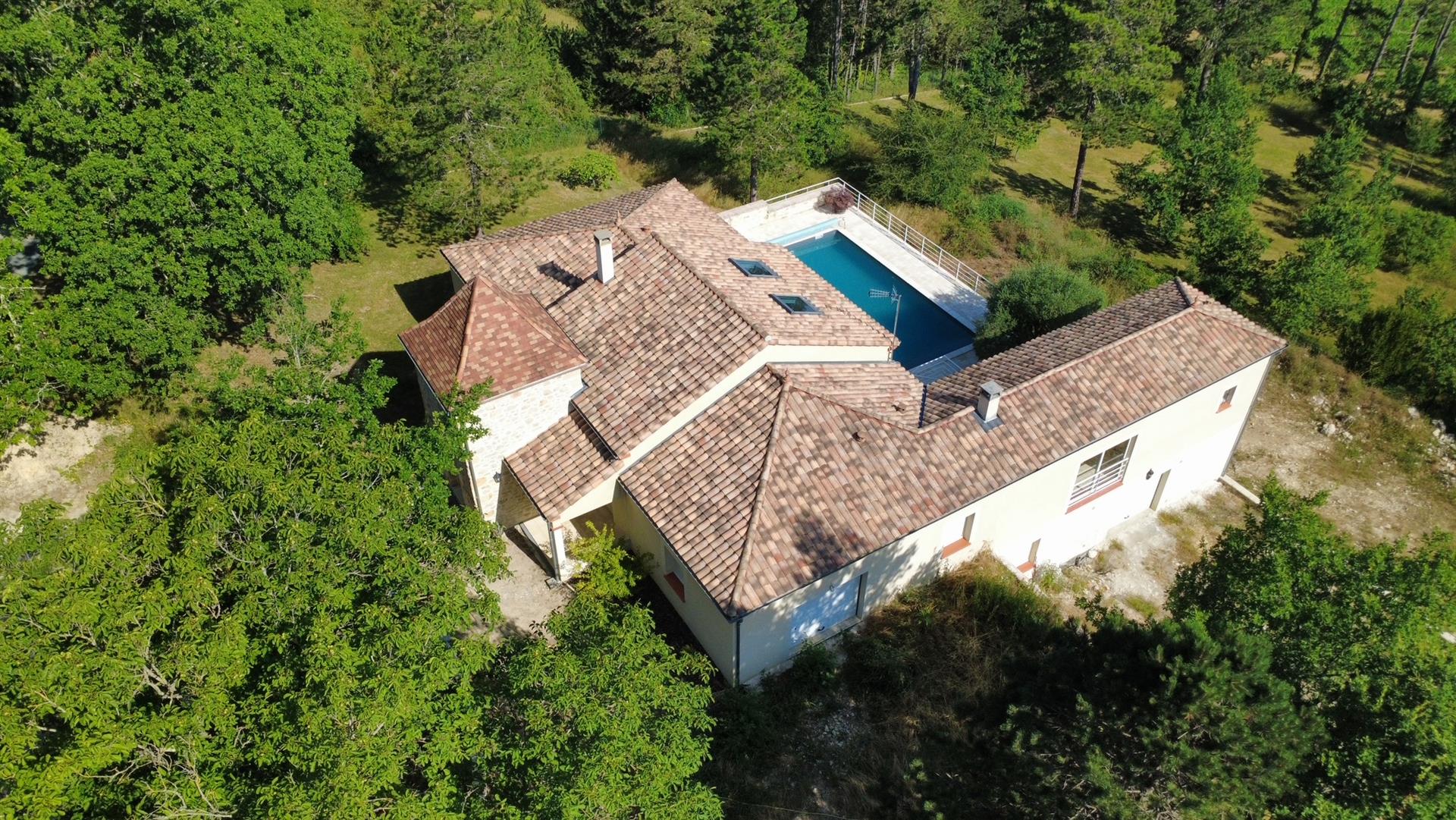 Maison à vendre, 146m², Mauroux