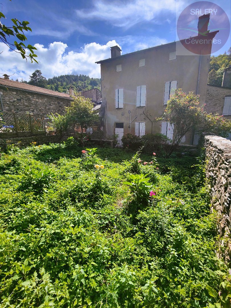 Maison à vendre, 251m², Saint-André-de-Valborgne