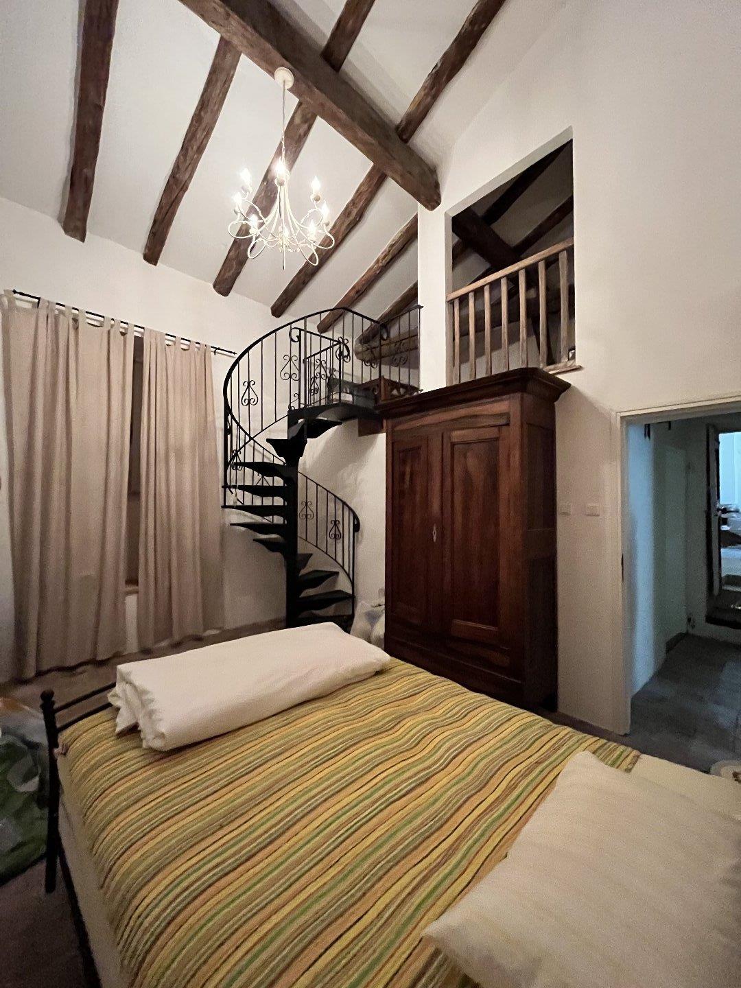 Maison à vendre, 818m², Saint-Hippolyte-du-Fort