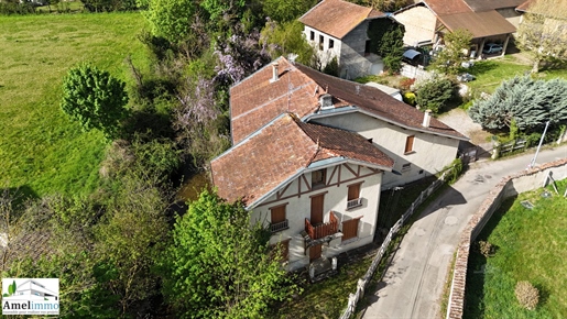 Maison 10 pièces 373 m² · à Marcilloles · 373 m² · 340 000 €