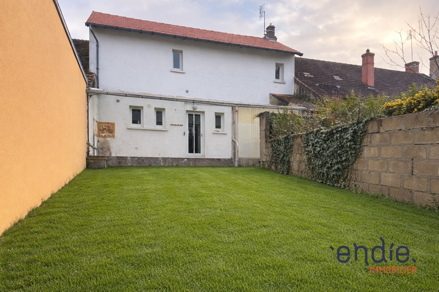 Maison à vendre, 88m², Ainay-le-Château