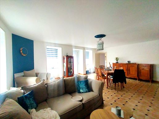 7 pièces 118 m² · à Chémeré-le-Roi · 118 m² · 137 000 €