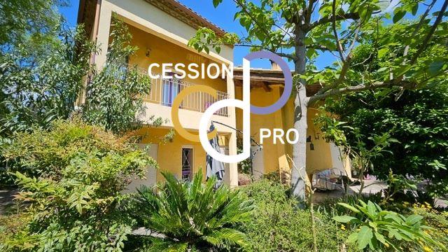 Maison à vendre, 4000m², Nîmes