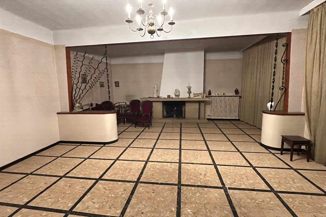Maison à vendre, 217m², Saint-Martin-de-Crau
