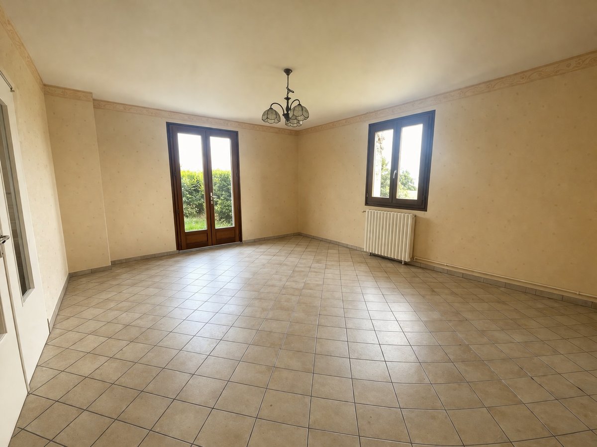 Maison à vendre, 81m², Nouziers