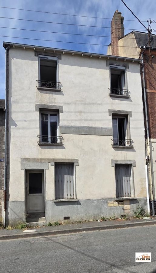 Immeuble 93 m² · à Guéret · 93 m² · 96 000 €