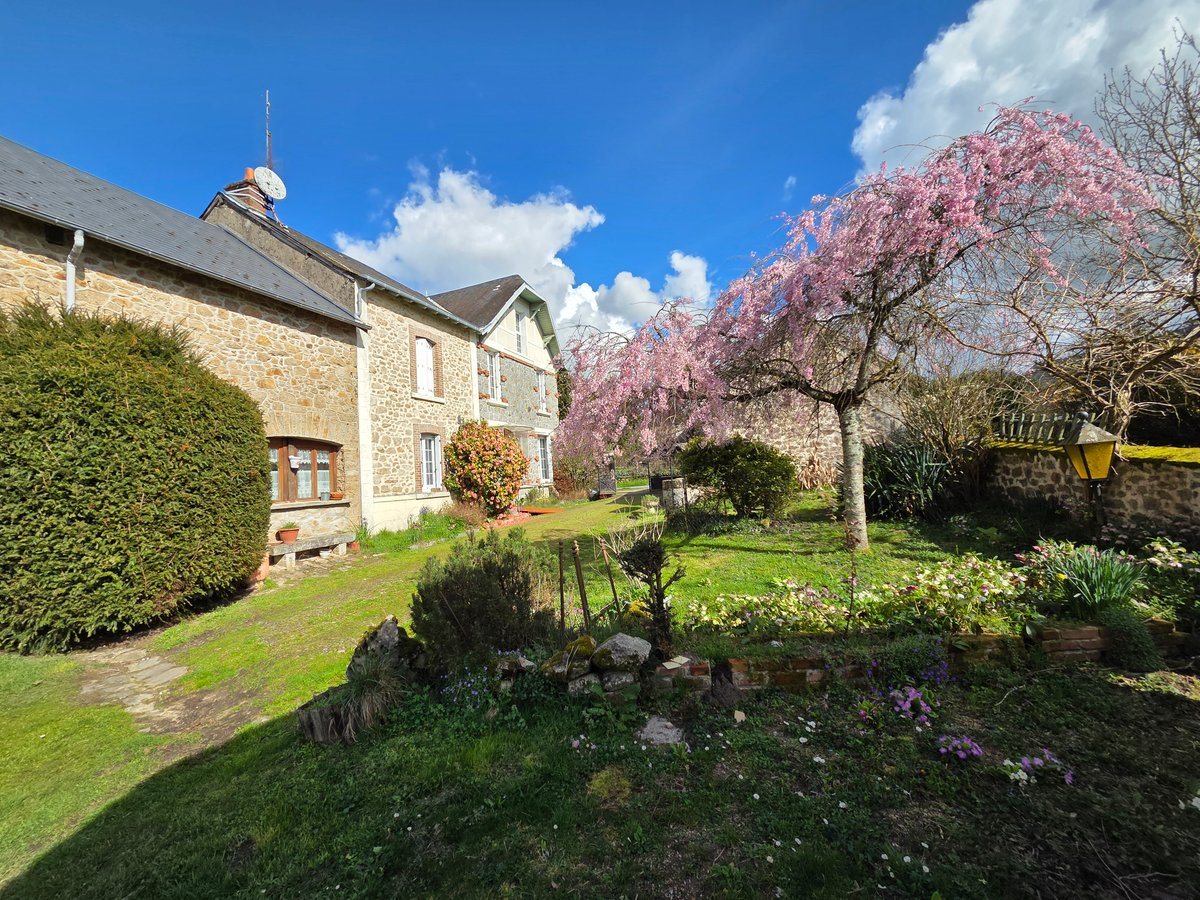Maison à vendre, 198m², Azerables