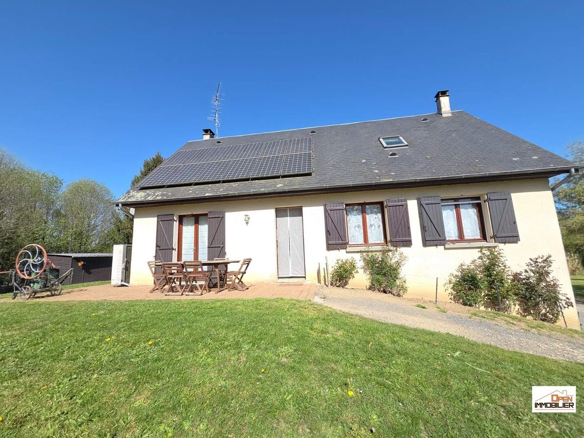 Maison à vendre, 132m², Saint-Priest-la-Feuille