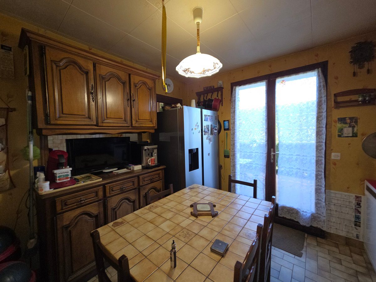Maison à vendre, 132m², Saint-Priest-la-Feuille