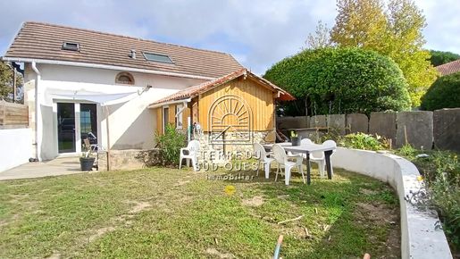 Maison 4 pièces 94 m² · à Sames · 94 m² · 239 000 €