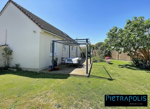 Maison 5 pièces 133 m² · à Vaulx-en-Velin · 133 m² · 365 000 €