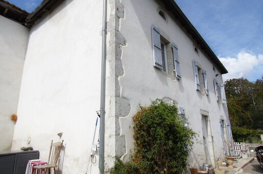 Maison 6 pièces 169 m² · à Labatut · 169 m² · 274 000 €