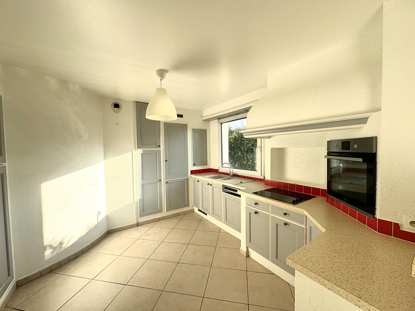 Appartement à vendre, 82m², Annemasse