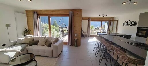 Appartement 3 pièces 98 m² · à Châtel · 98 m² · 928 500 €