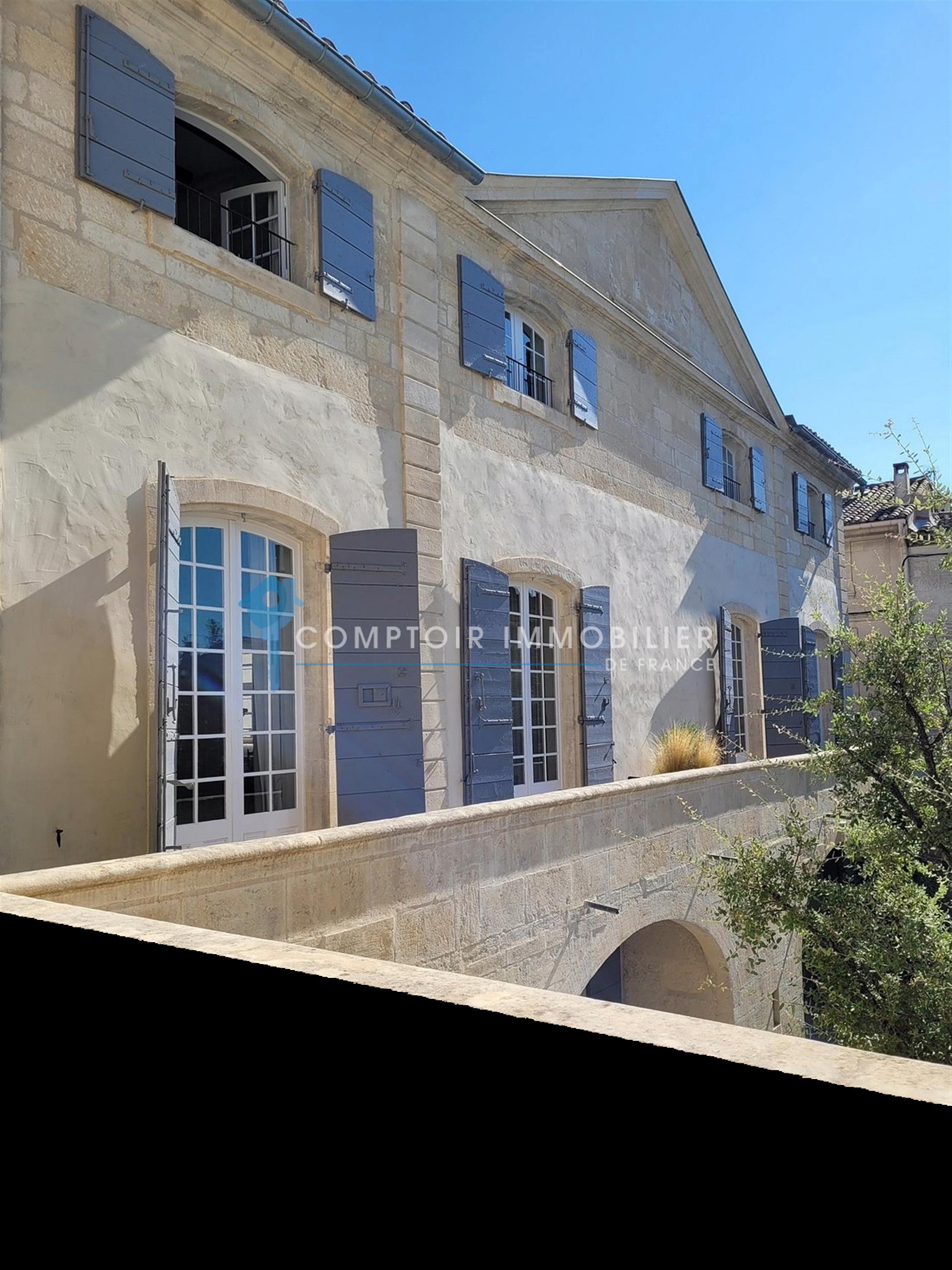 Maison à vendre, 1167m², Arles
