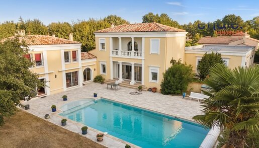 Maison 10 pièces 378 m² · à Seilh · 378 m² · 1 170 000 €