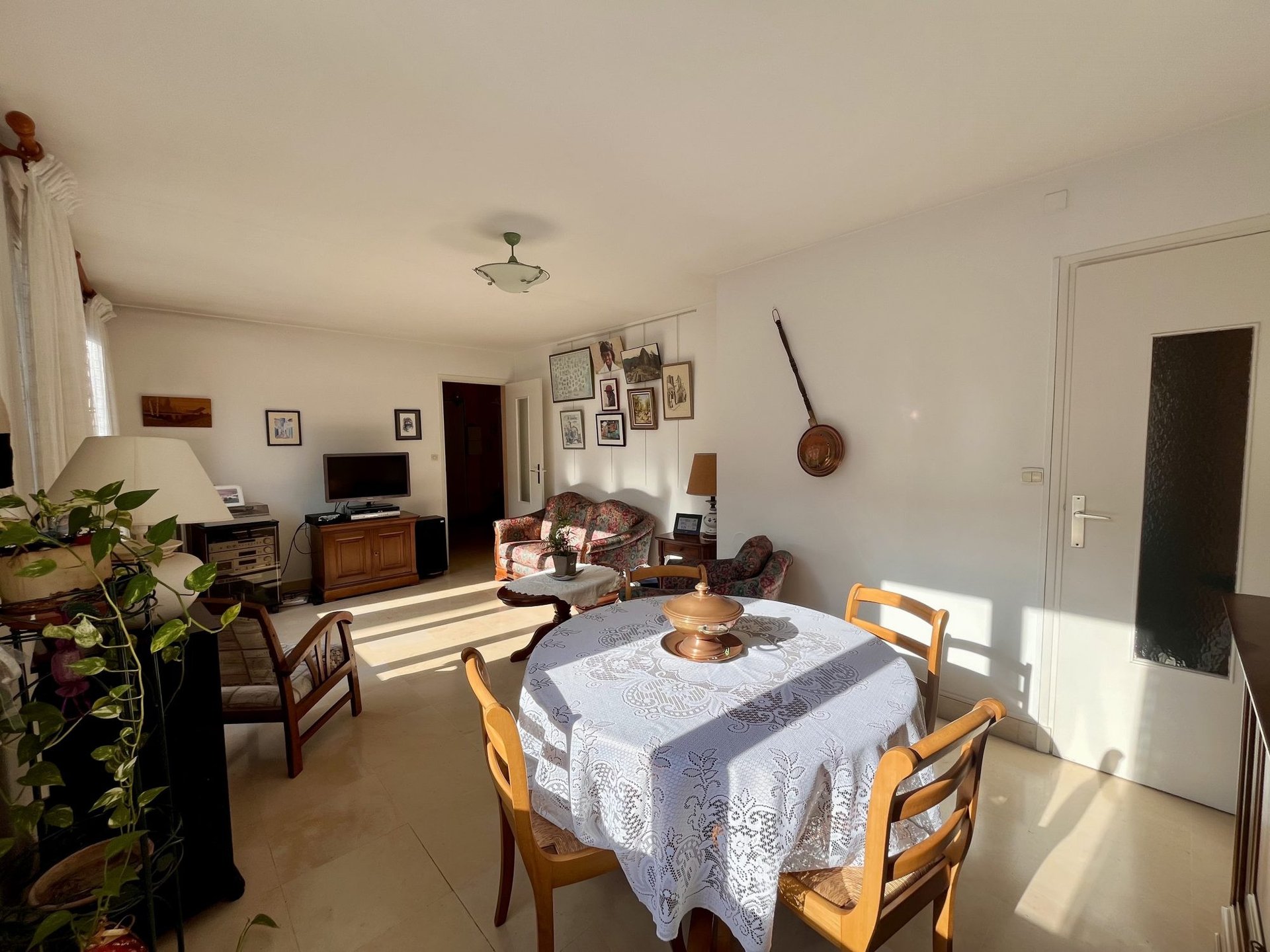Appartement à vendre, 81m², Nîmes