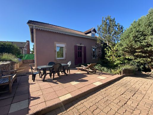 Maison 6 pièces 162 m² · à Bruyères · 162 m² · 219 500 €