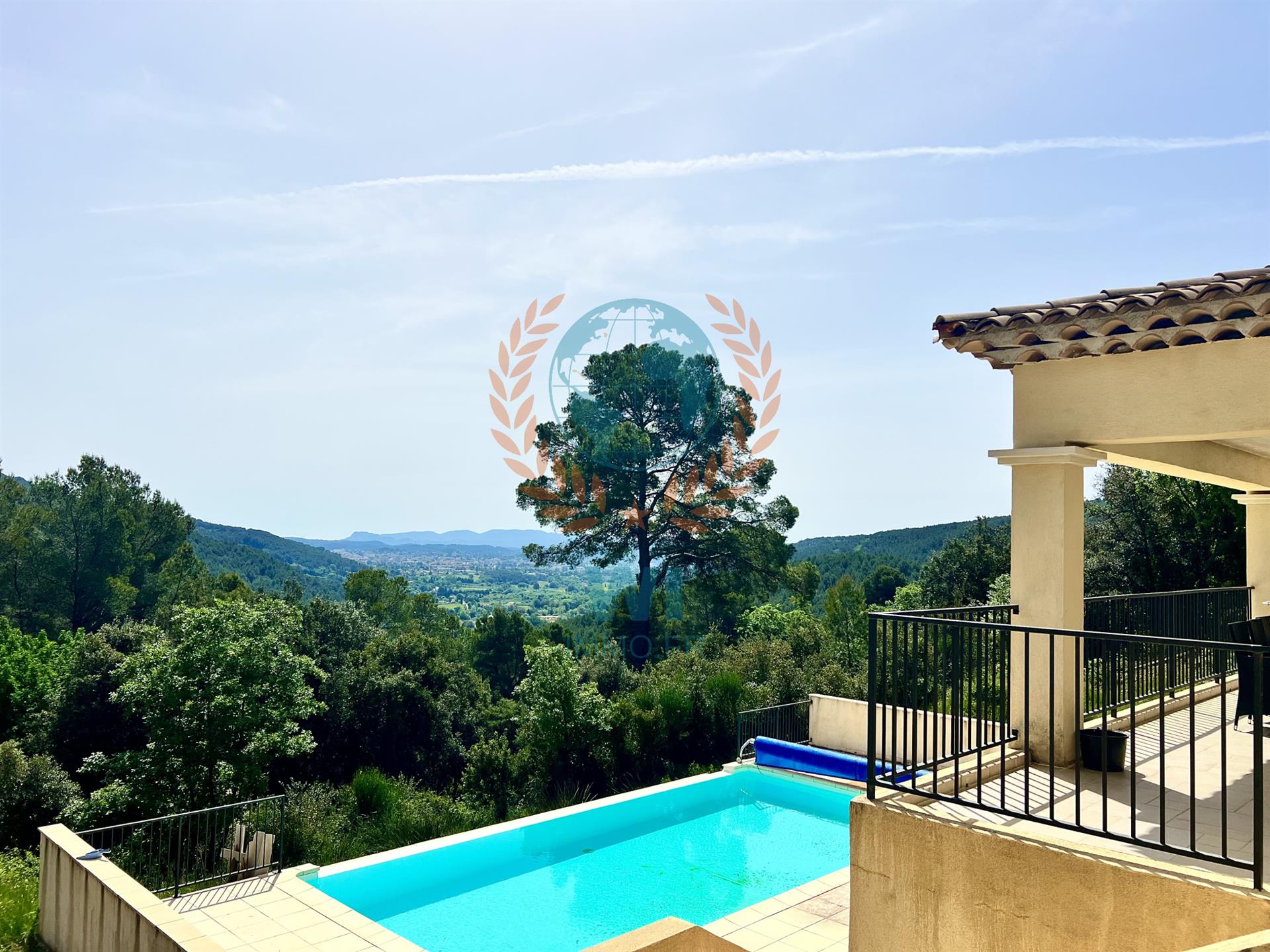 Maison à vendre, 210m², Draguignan