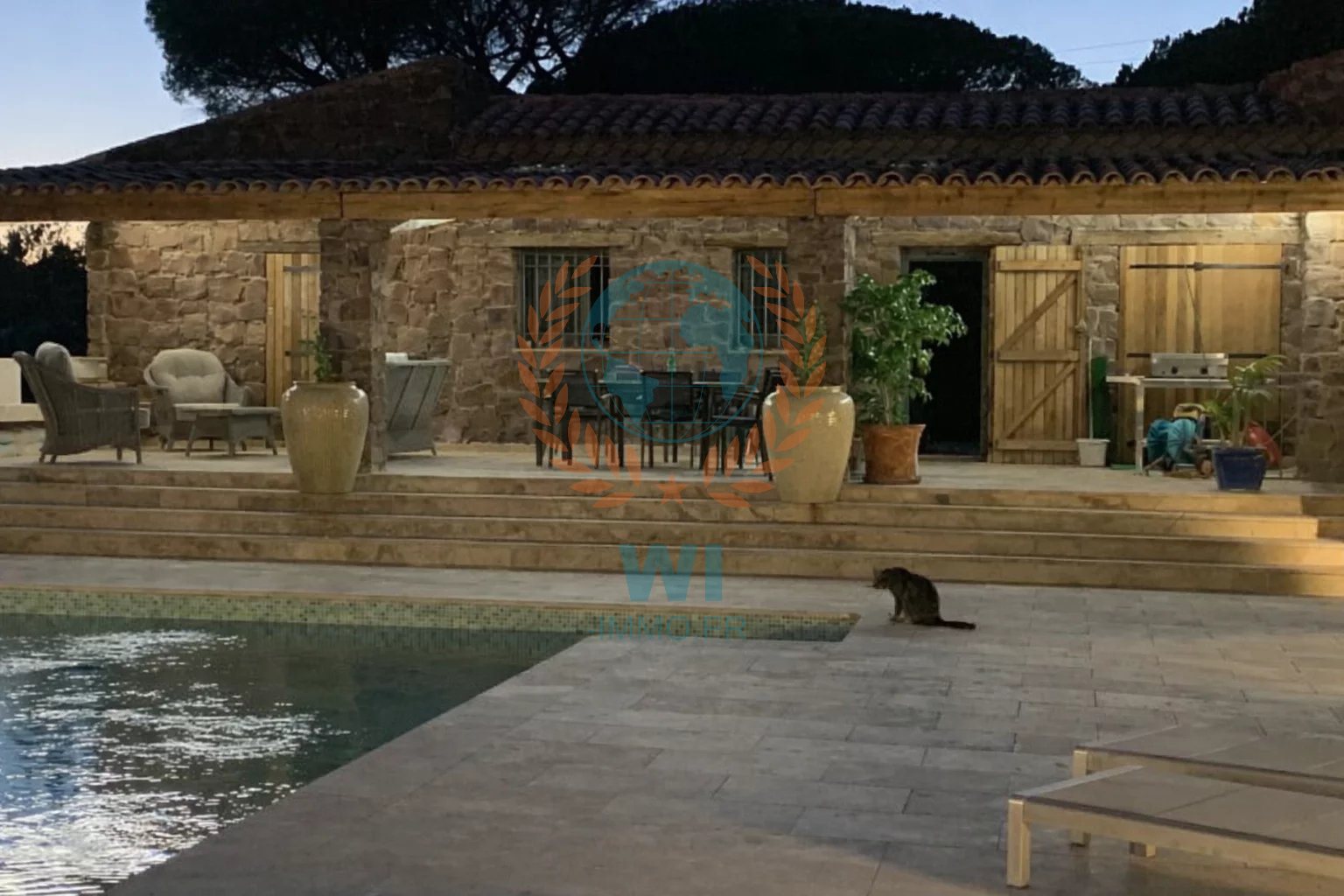 Maison à vendre, 185m², Roquebrune-sur-Argens