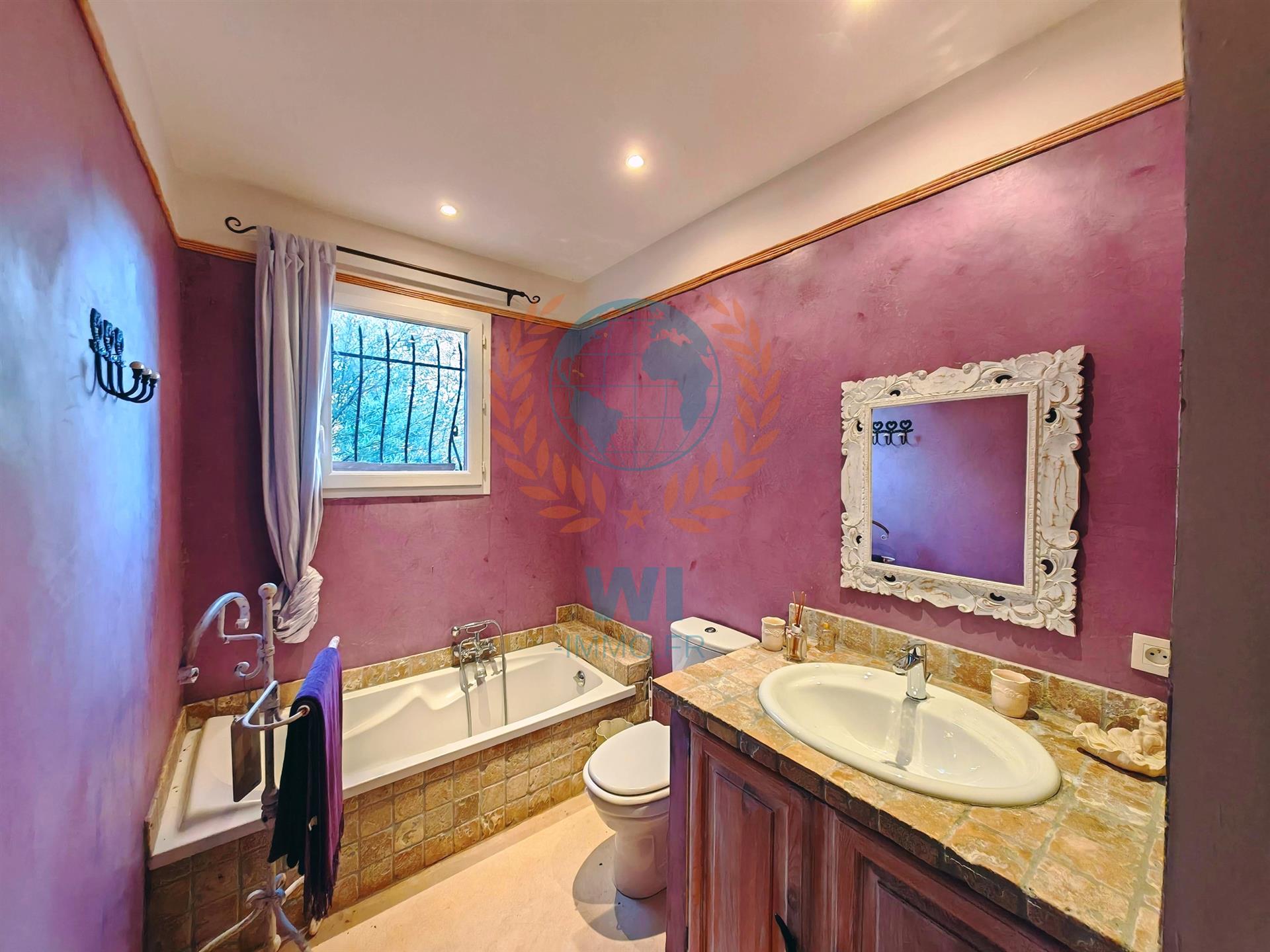 Maison à vendre, 280m², Les Arcs