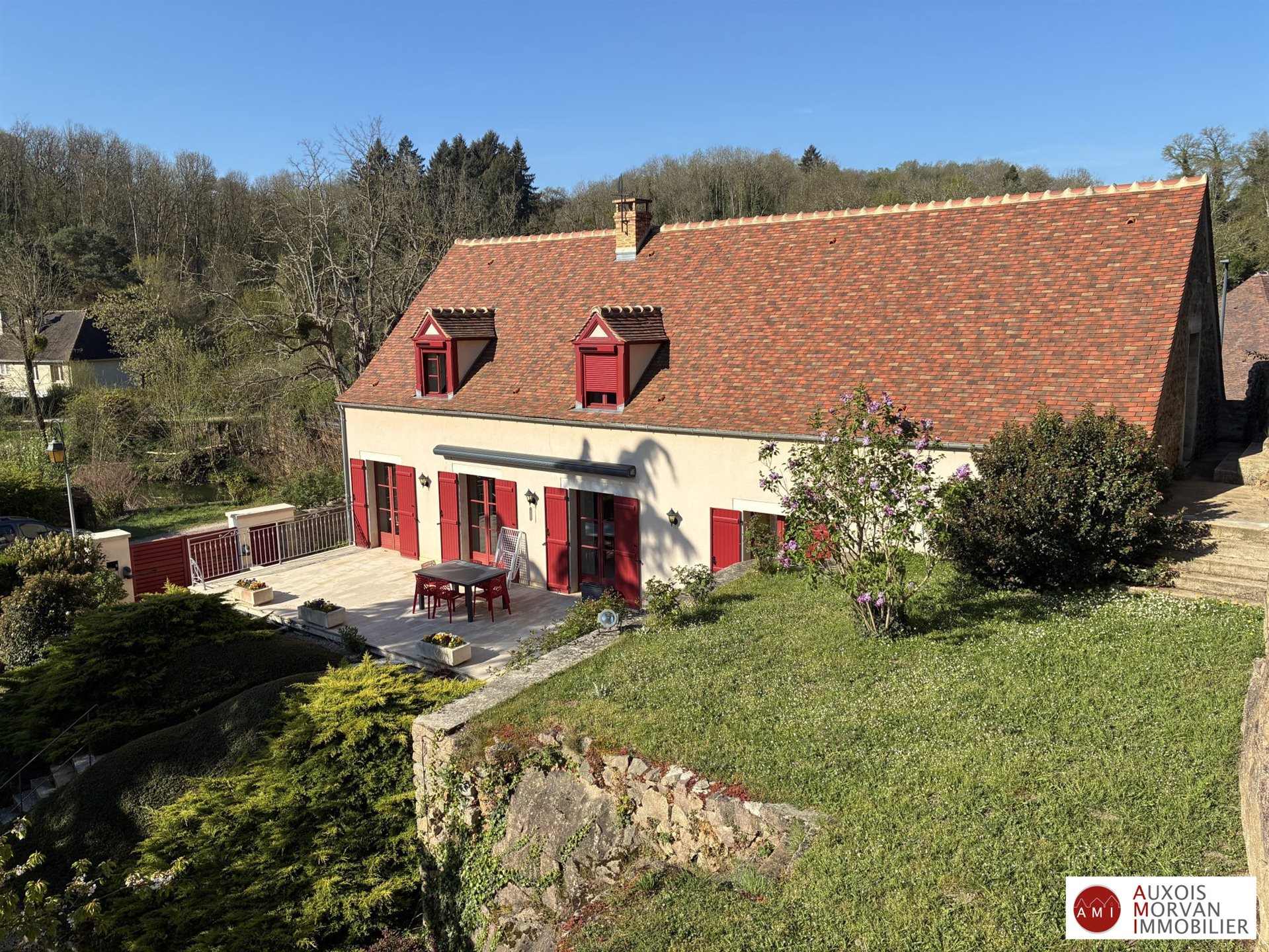 Maison à vendre, 160m², Semur-en-Auxois