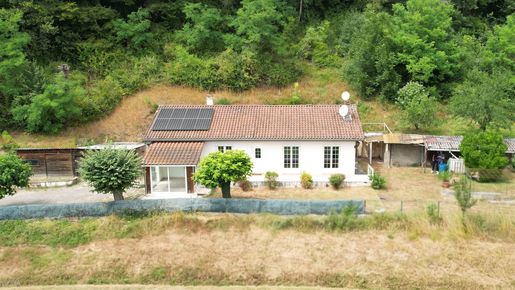 Maison 4 pièces 77 m² · à Oytier-Saint-Oblas · 77 m² · 270 000 €