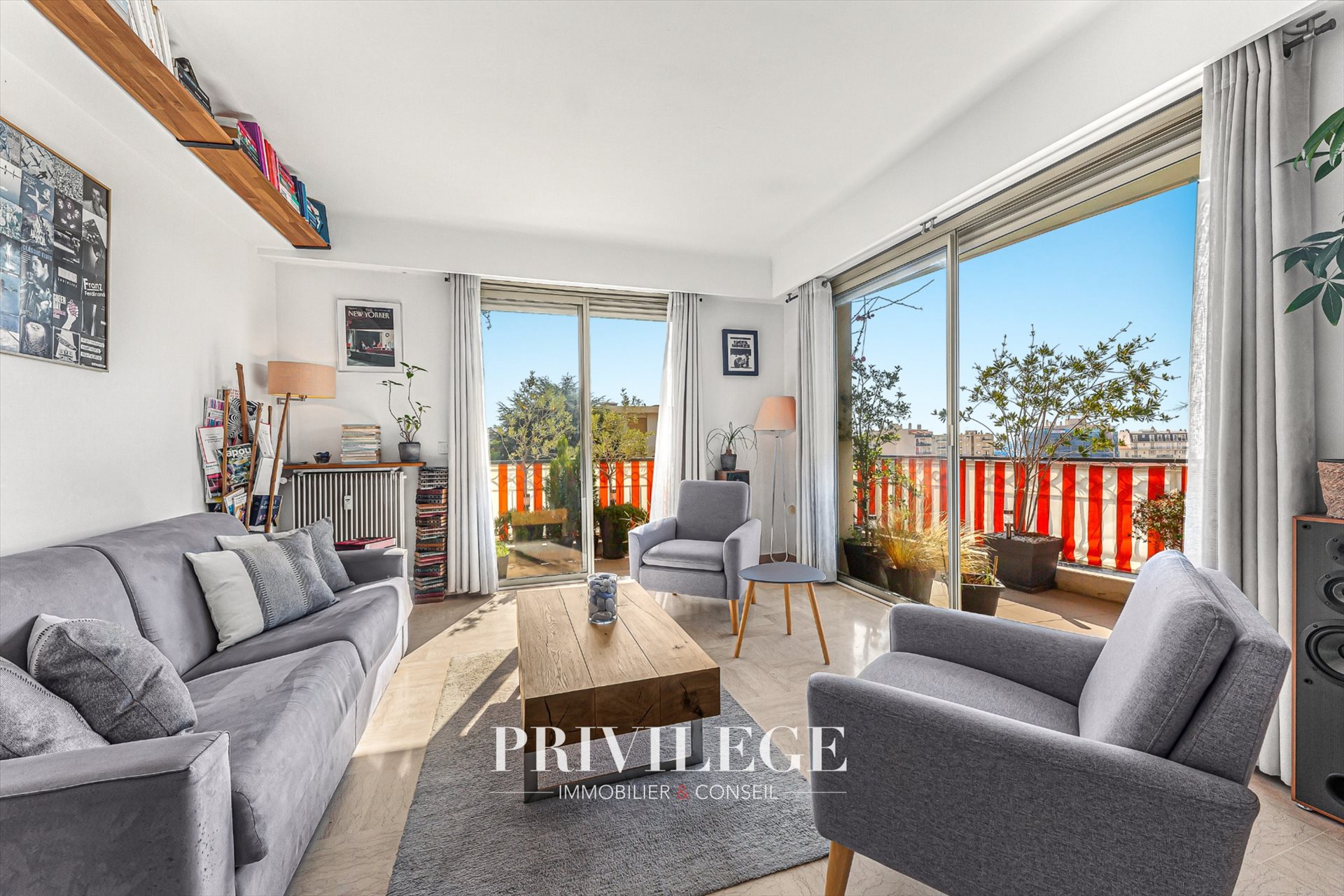 Nice West Near the Promenade des Anglais, bright 2-room apartment with terrace, parking... - Vue 5