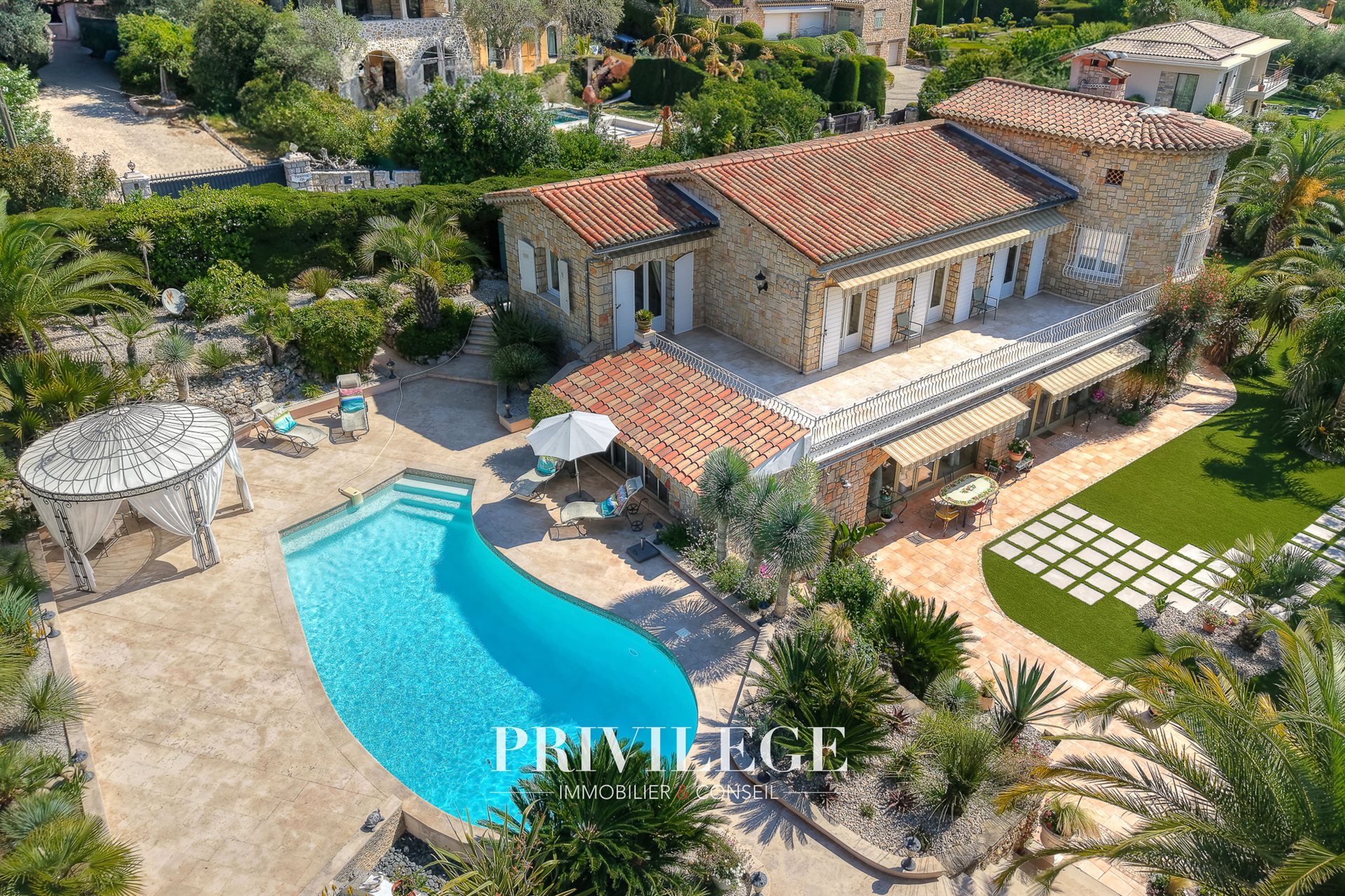 Maison à vendre, 295m², Mougins