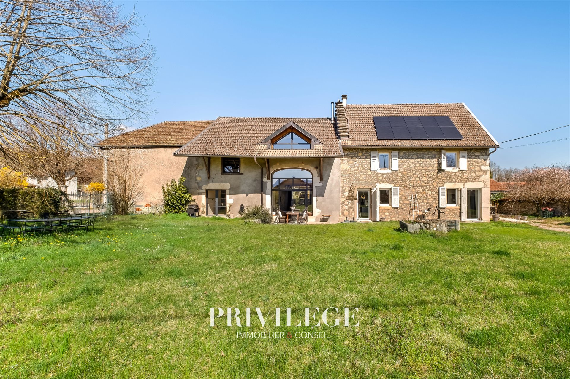 Maison à vendre, 230m², Arboys en Bugey