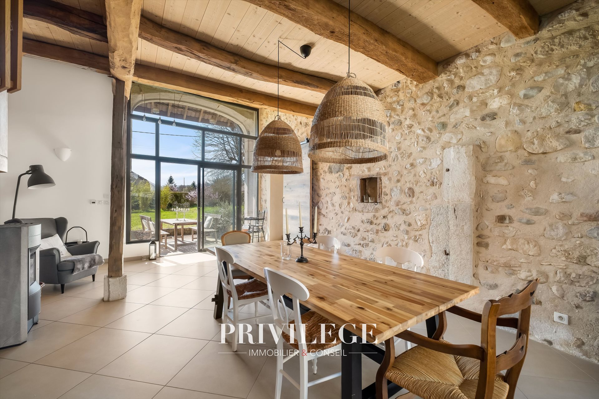 Maison à vendre, 230m², Arboys en Bugey