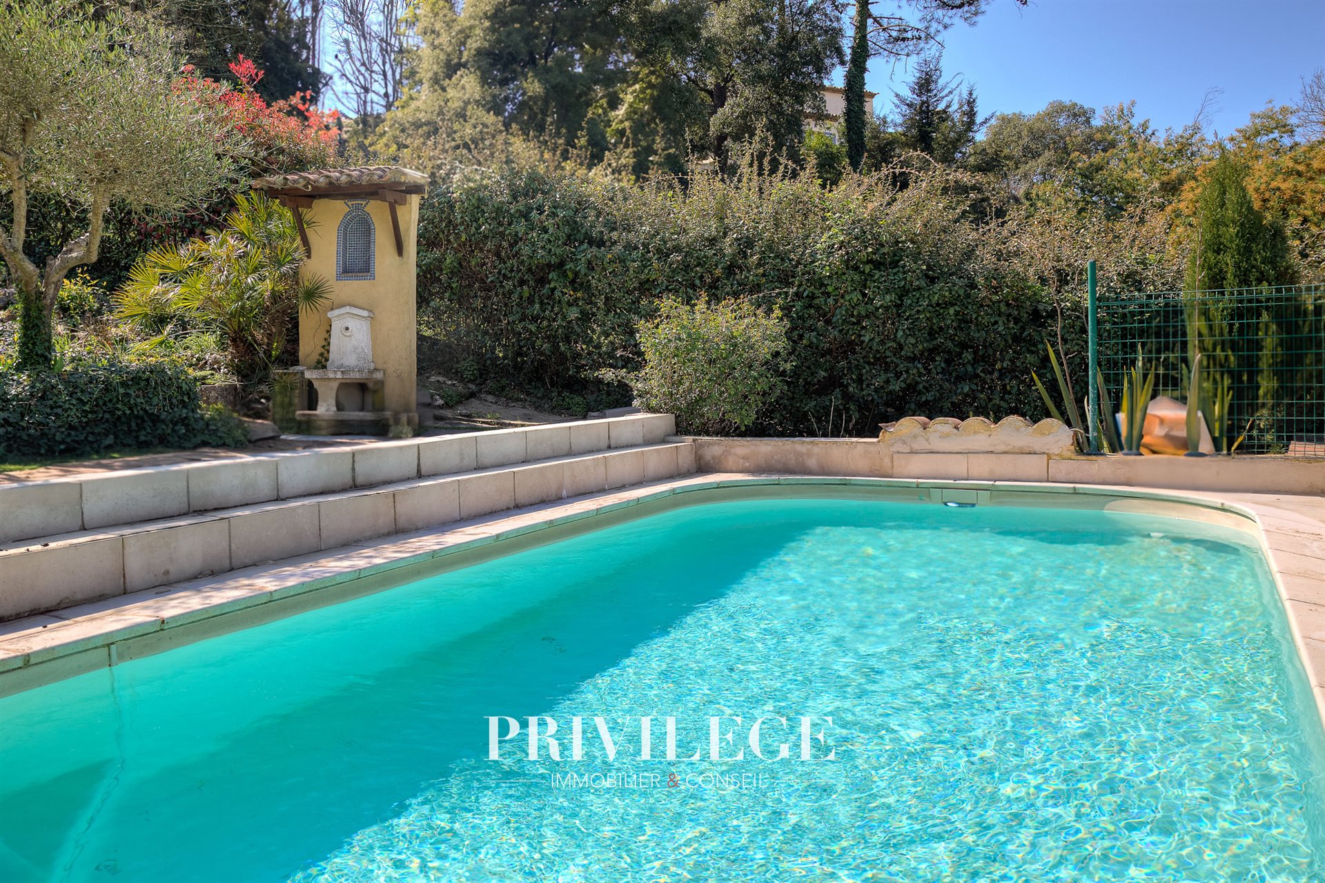 Maison à vendre, 237m², Les Adrets-de-l'Estérel