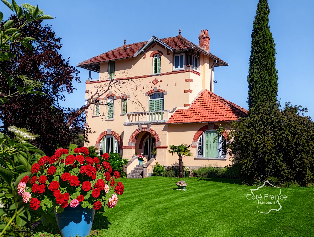 Maison à vendre, 195m², Saint-Étienne-de-Maurs