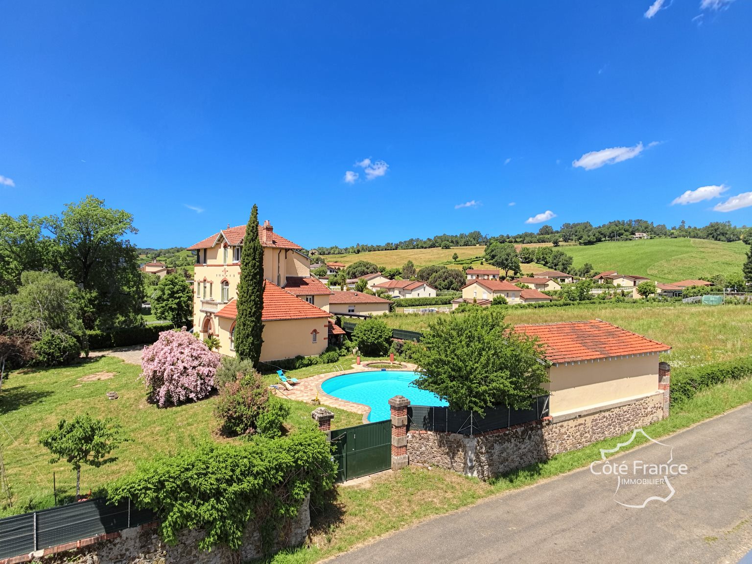 Maison à vendre, 195m², Saint-Étienne-de-Maurs