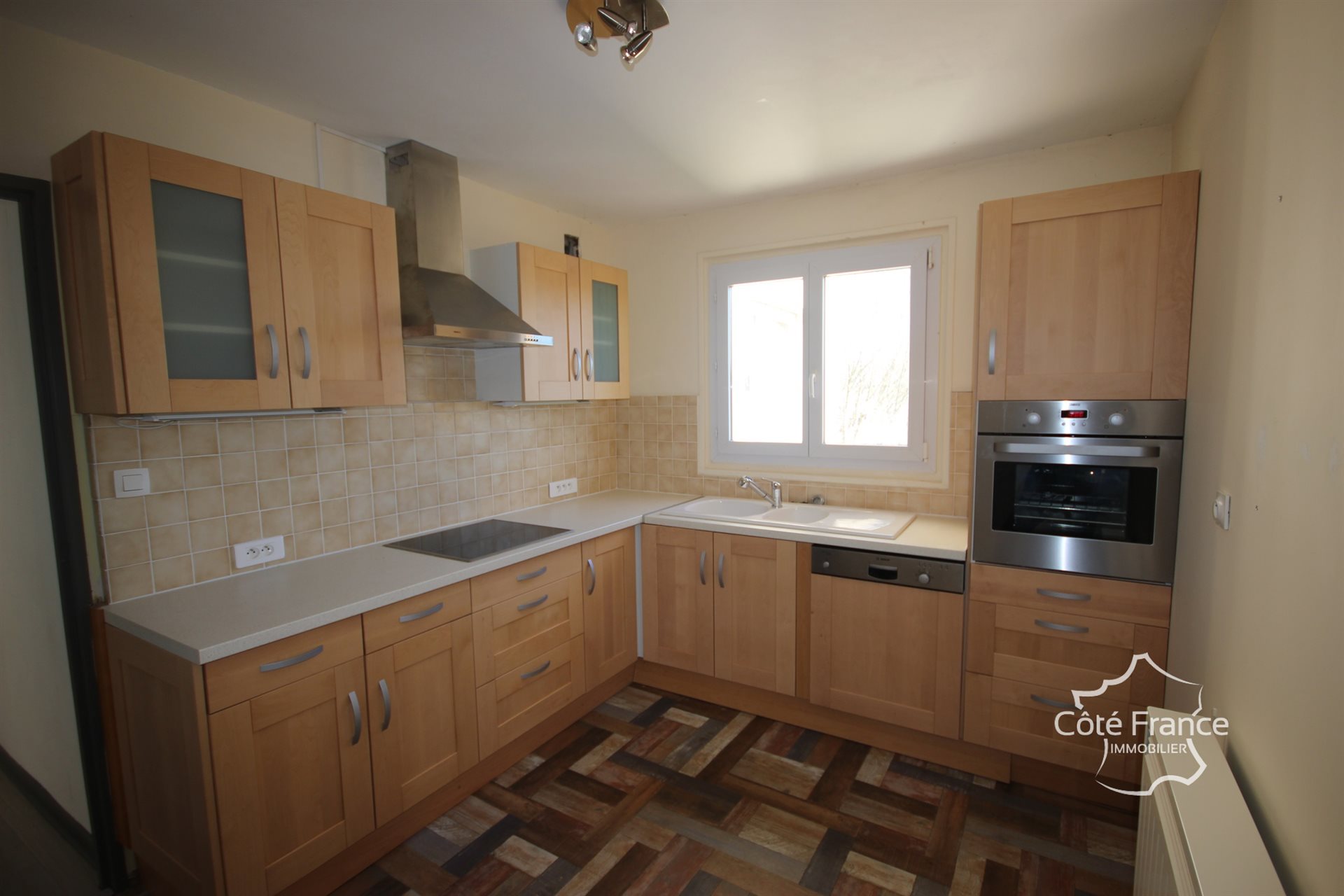 Appartement à vendre, 64m², Givet