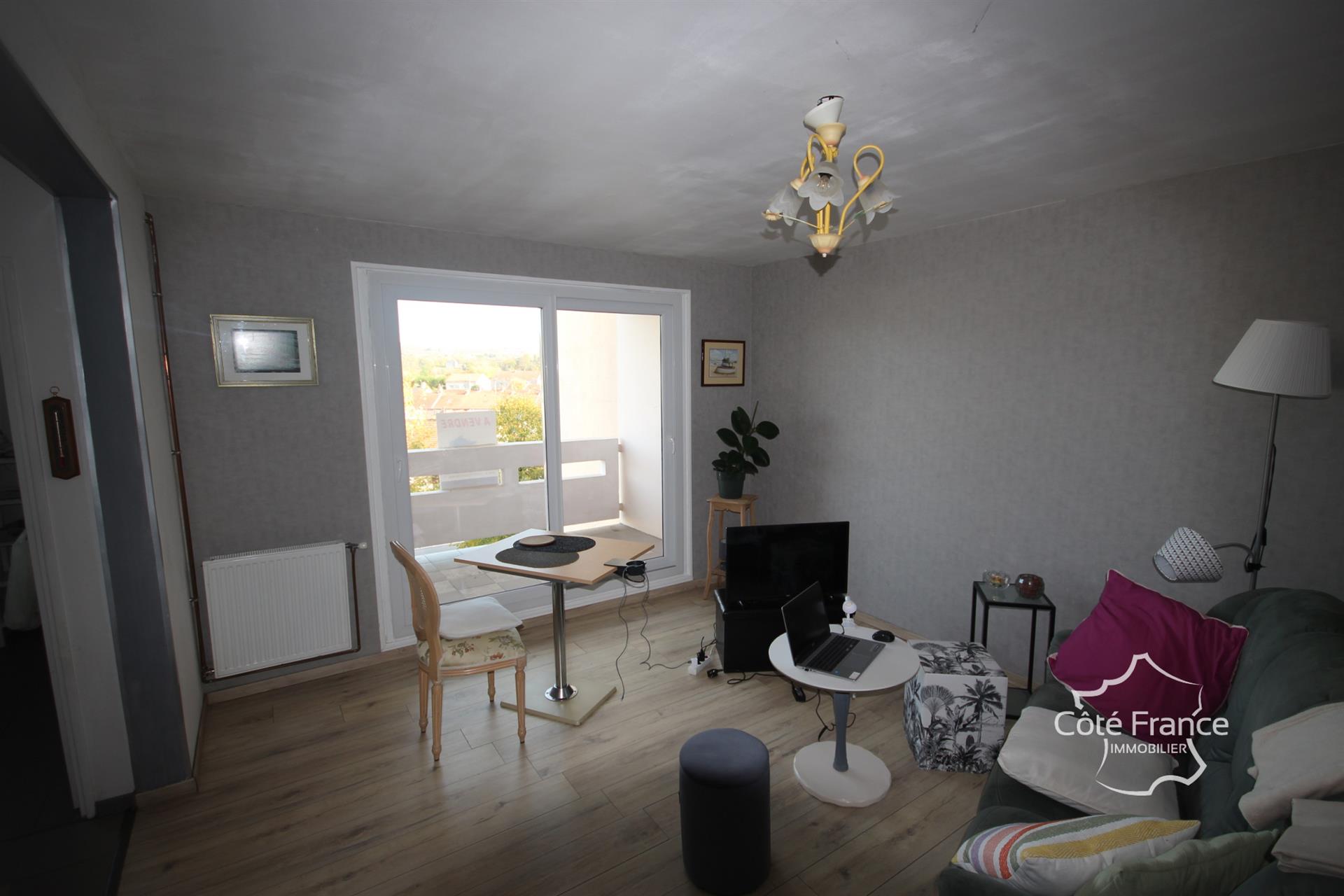Appartement à vendre, 54m², Givet