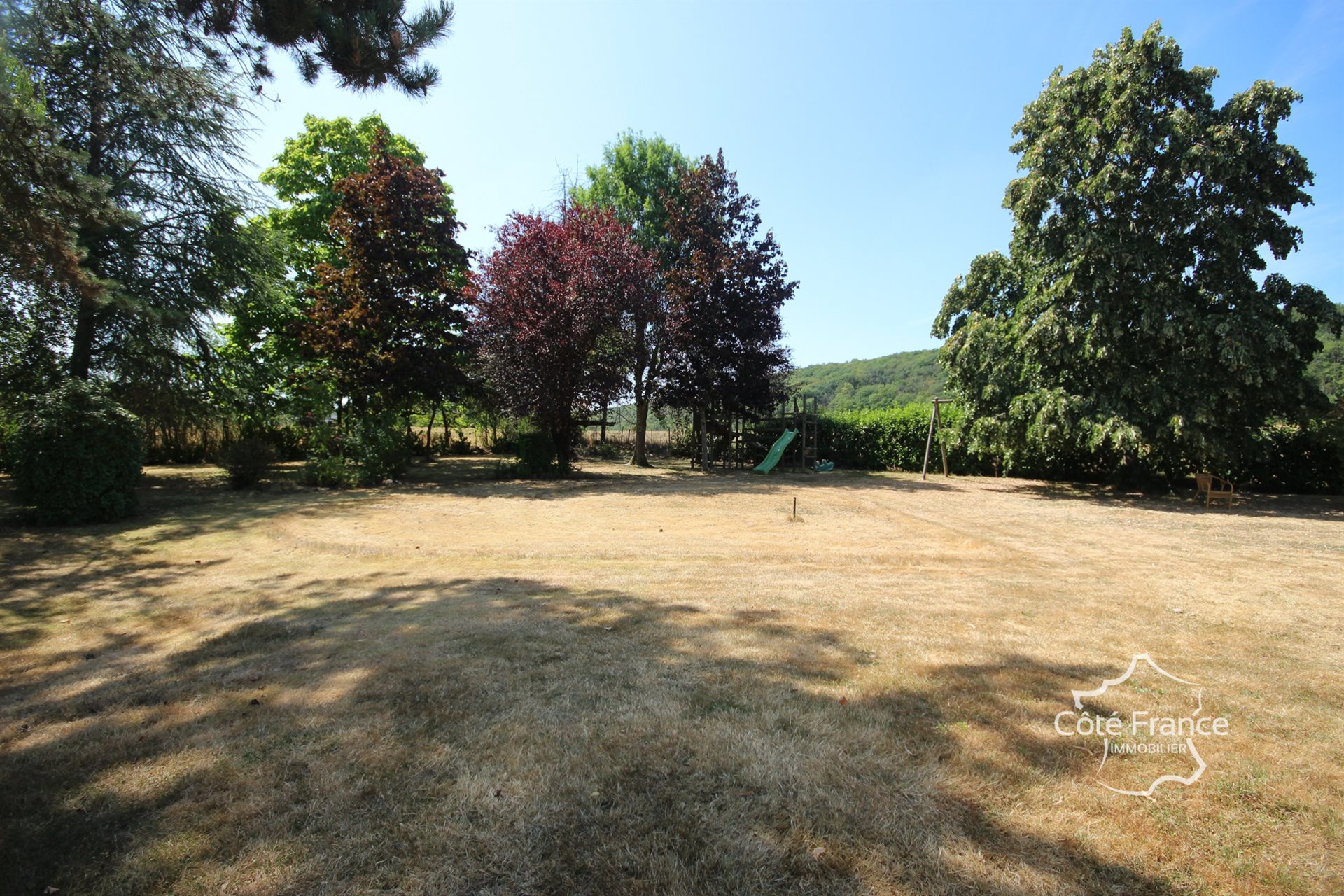 Maison à vendre, 332m², Aubrives
