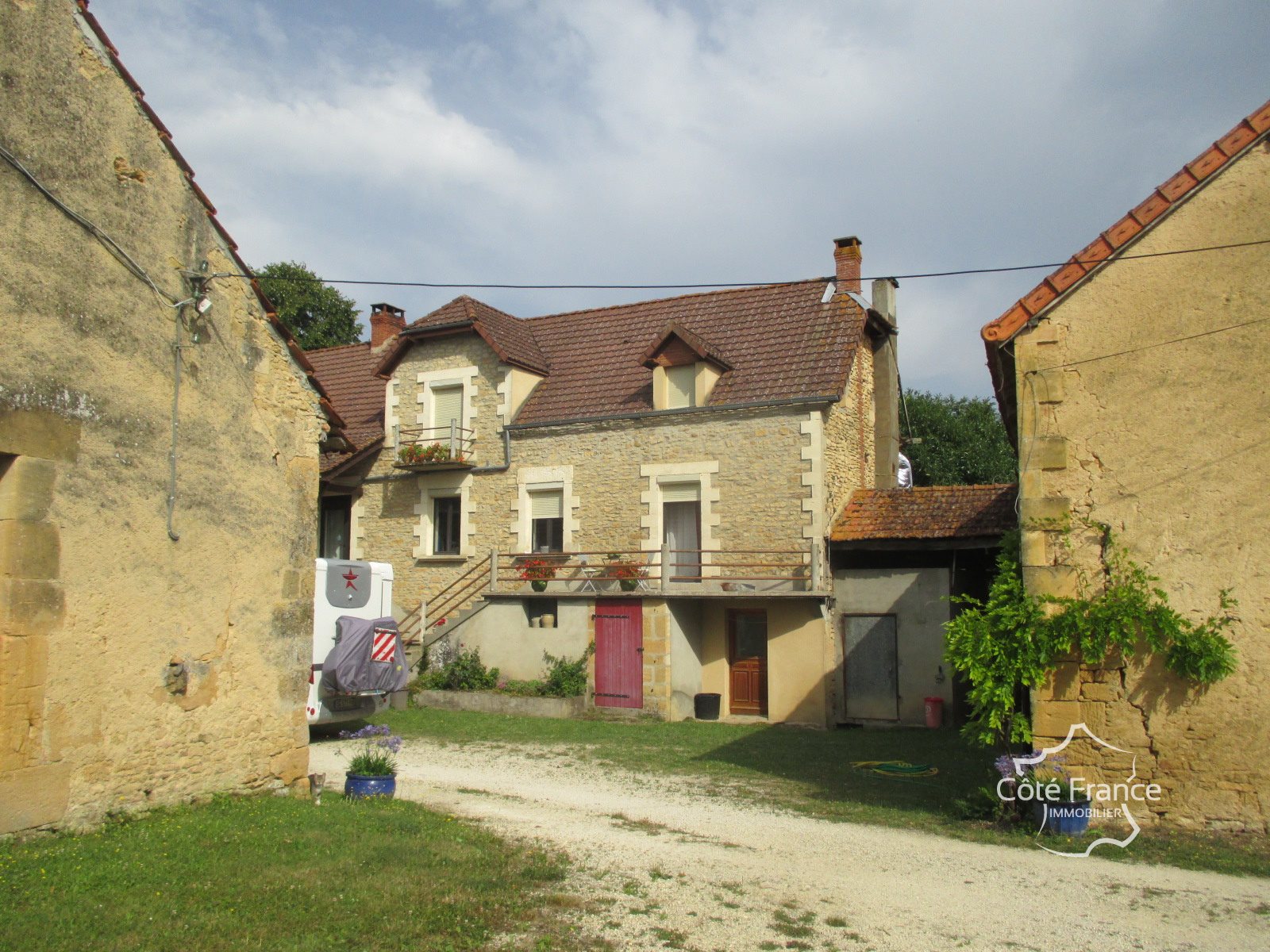 Maison à vendre, 230m², Tamniès