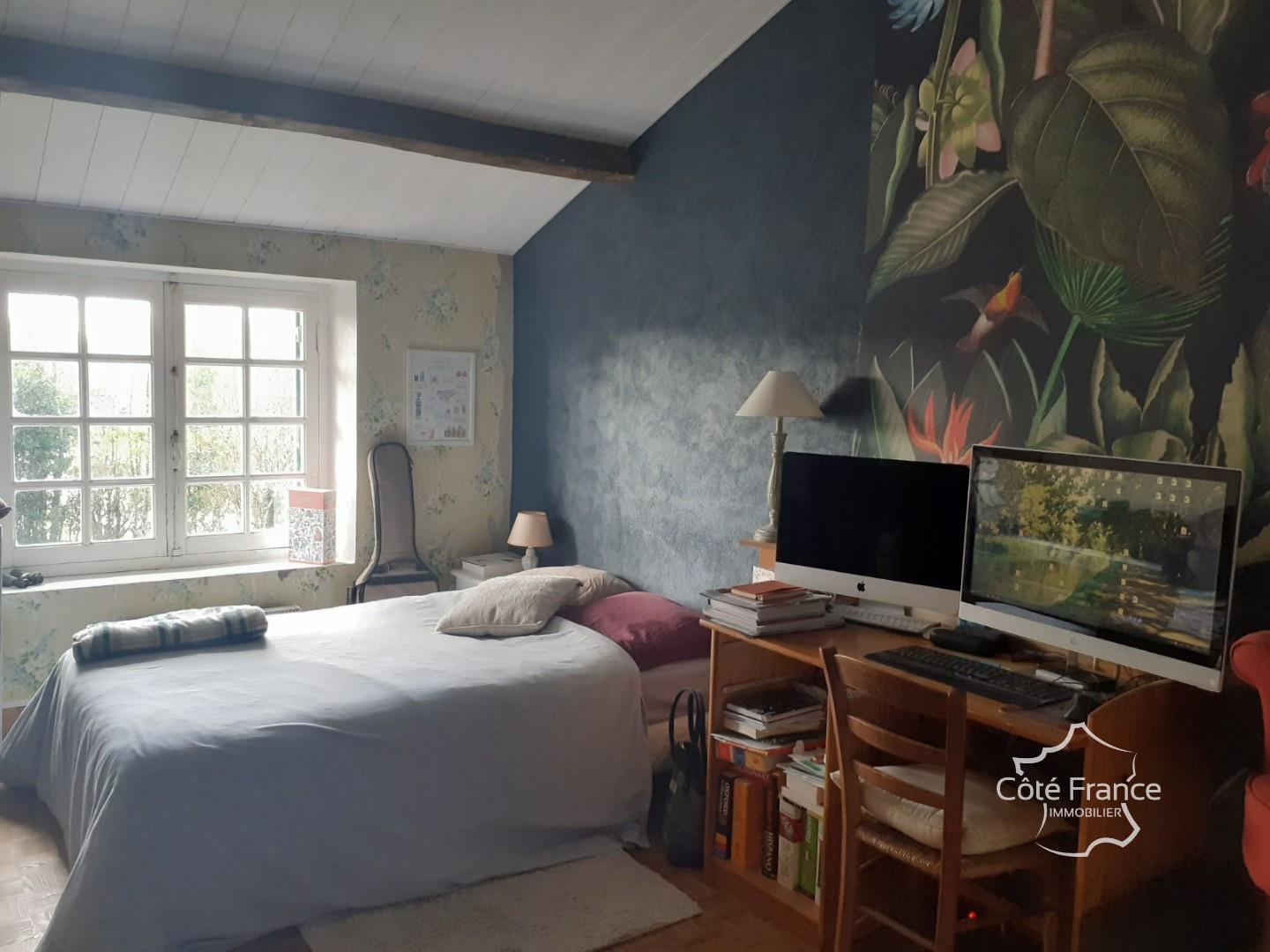 Maison à vendre, 180m², Sauveterre-de-Guyenne