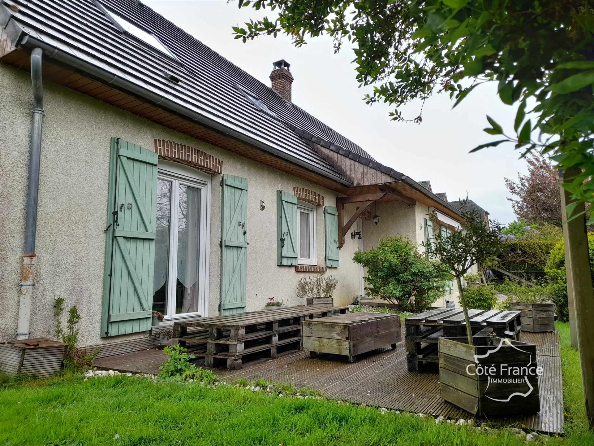 Maison à vendre, 182m², La Capelle