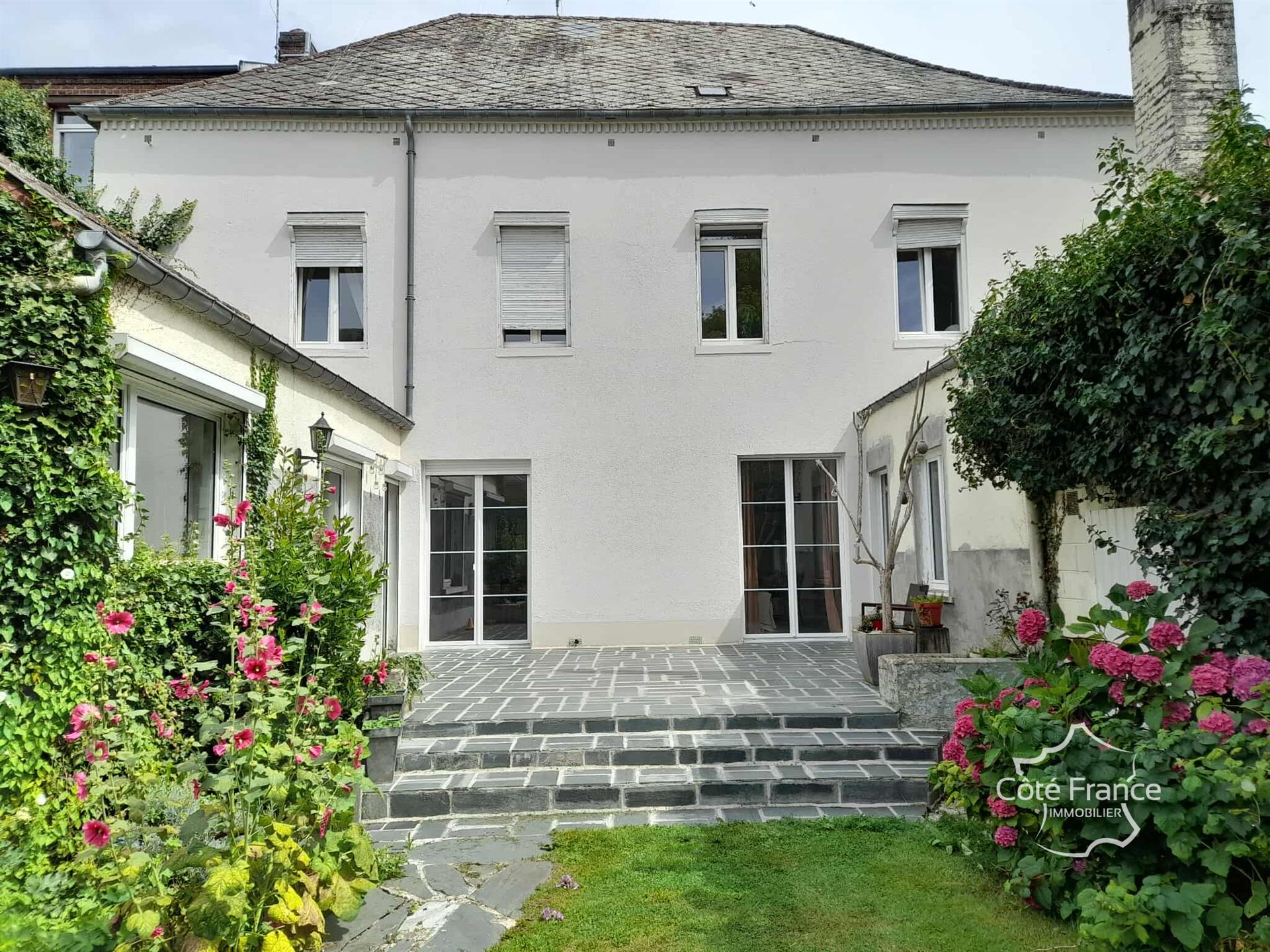 Maison à vendre, 300m², Hirson