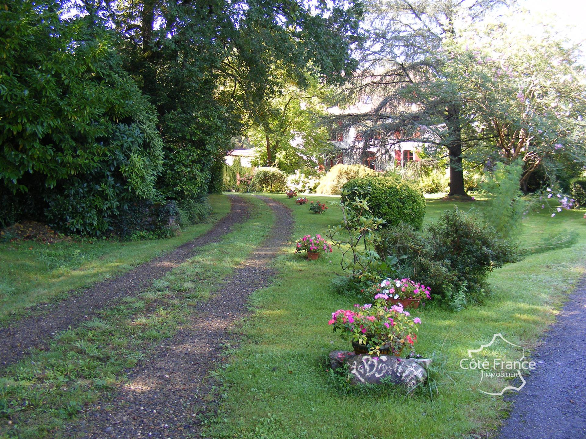Maison à vendre, 495m², Salies-de-Béarn