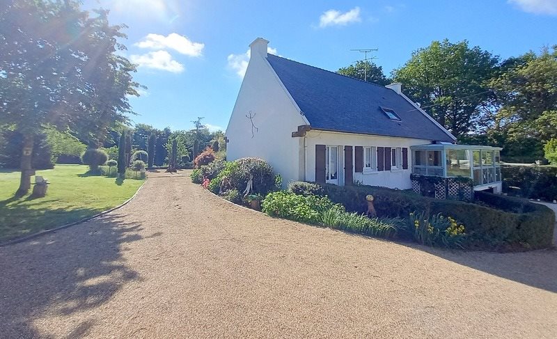 Maison à vendre, 200m², Montigné-le-Brillant