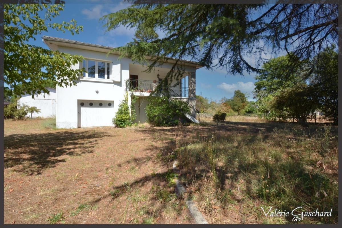 Maison à vendre, 110m², Saint-Seurin-sur-l'Isle