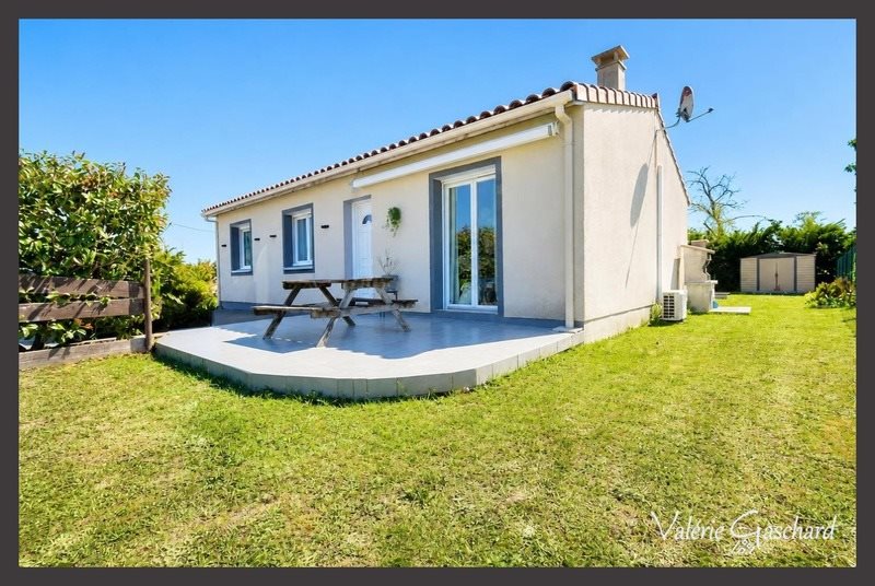Maison à vendre, 78m², Saint-Seurin-sur-l'Isle