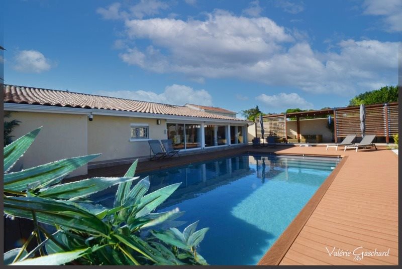 Maison à vendre, 208m², Saint-Denis-de-Pile