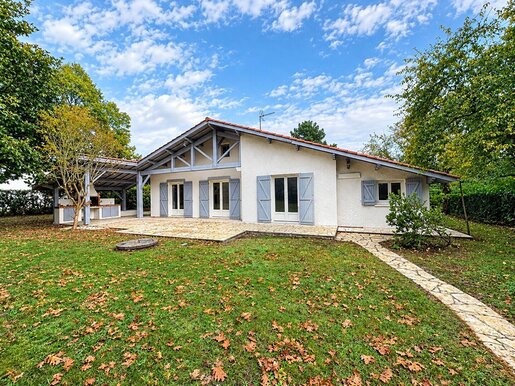Maison 7 pièces 178 m² · à Saint-Aubin-de-Médoc · 178 m² · 699 900 €