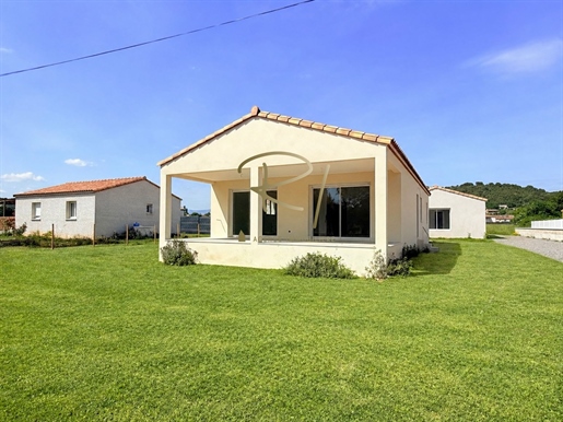 Maison 4 pièces 100 m² · à Vallon-Pont-d'Arc · 100 m² · 243 000 €
